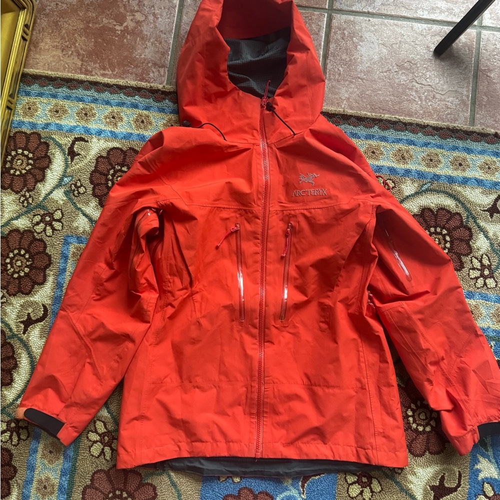 Arc'teryx Women's hard shell